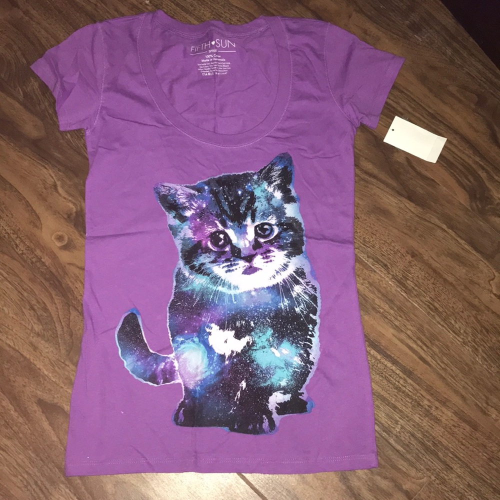 NWT Kitty scoop neck tee